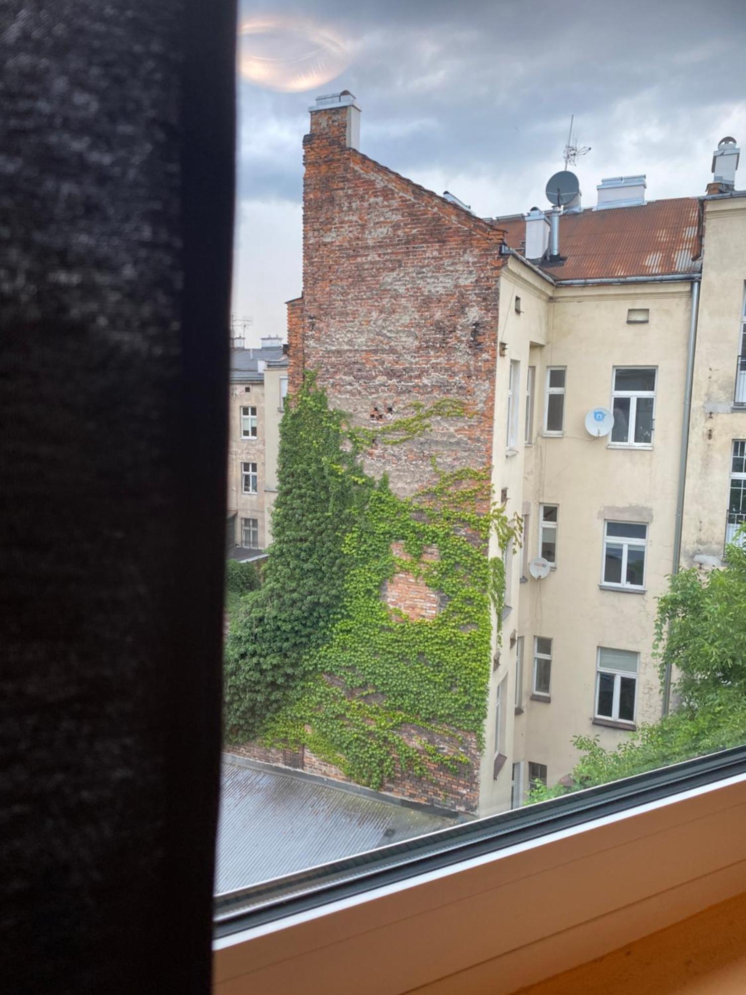 Art Inn Space Krakow Luaran gambar