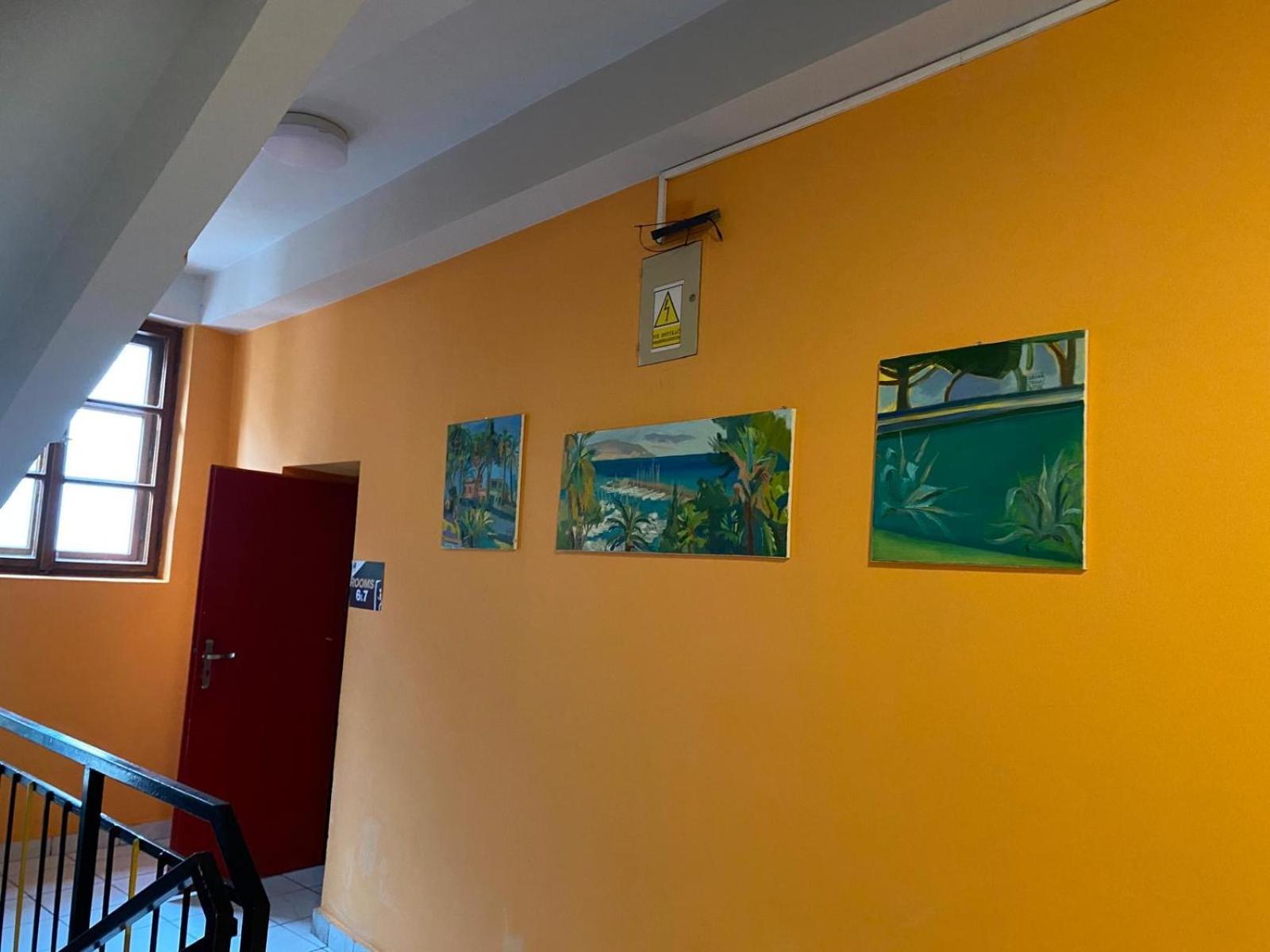 Art Inn Space Krakow Luaran gambar